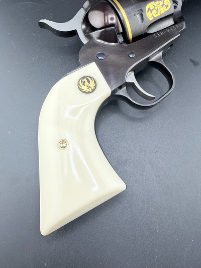 Rare Factory Engraved Gold Inlay Ruger New Vaquero 38/357 - Image 4 of 14