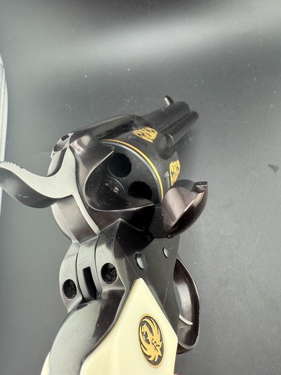 Rare Factory Engraved Gold Inlay Ruger New Vaquero 38/357 - Image 13 of 14
