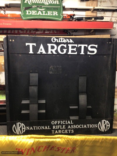 Outers target dispenser