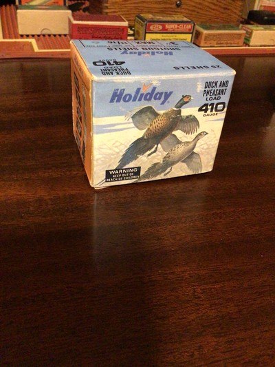 Holiday - Image 2 of 3