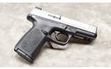 Smith & Wesson SD40VE - 1 of 3