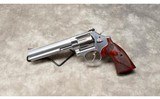 Smith & Wesson~686 Plus Deluxe~357 Remington Magnum - 2 of 4