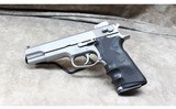 Smith & Wesson~Model 1006~10MM - 2 of 5