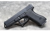 Glock~ 17 Gen 2~ 9x19 - 2 of 2