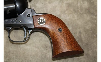 Ruger~Blackhawk~.357 magnum - Image 6 of 6