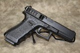 Glock~G22~.40 S&W - 1 of 2