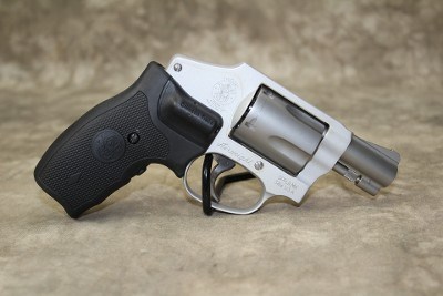Smith & Wesson~642-2~Airweight~.38 SPL +P - Image 1 of 4