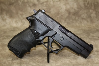 SIG Sauer~P226~9mm Luger - Image 1 of 3