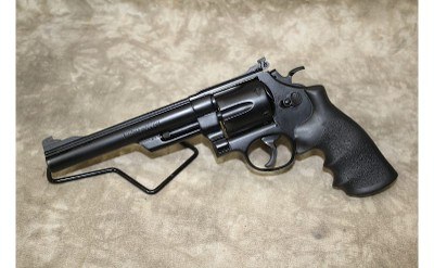 Smith & Wesson~29-2~.44 Magnum - Image 2 of 4