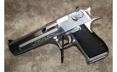 Magnum Research~Desert Eagle~.50 AE - Image 2 of 3