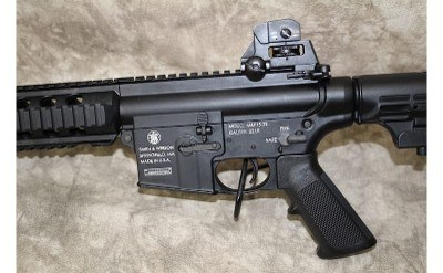 Smith & Wesson~M&P 15-22~.22 Long Rifle - Image 6 of 10