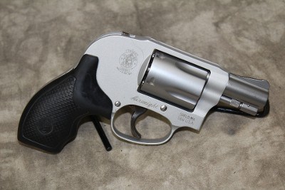 Smith & Wesson~638-3~.38 SPL +P - Image 1 of 3