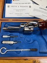 Smith & Wesson factory Nickel 27-2 pinned barrel complete with box and cleaning kit. Sought after 4 in barrel 357 magnum - 11 of 14