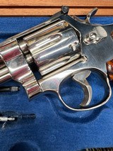Smith & Wesson factory Nickel 27-2 pinned barrel complete with box and cleaning kit. Sought after 4 in barrel 357 magnum - 8 of 14
