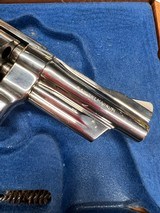 Smith & Wesson factory Nickel 27-2 pinned barrel complete with box and cleaning kit. Sought after 4 in barrel 357 magnum - 3 of 14