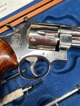 Smith & Wesson factory Nickel 27-2 pinned barrel complete with box and cleaning kit. Sought after 4 in barrel 357 magnum - 5 of 14
