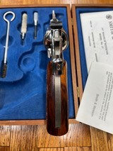 Smith & Wesson factory Nickel 27-2 pinned barrel complete with box and cleaning kit. Sought after 4 in barrel 357 magnum - 14 of 14