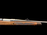 1 of 2016 FACTORY ENGRAVED REMINGTON 700 BDL 200TH ANNIVERSARY GOLD INLAID NEW IN BOX MINT CONDITION - 8 of 20 1 of 2016 FACTORY ENGRAVED REMINGTON 700 BDL 200TH ANNIVERSARY GOLD INLAID NEW IN BOX MINT CONDITION - 8 of 20