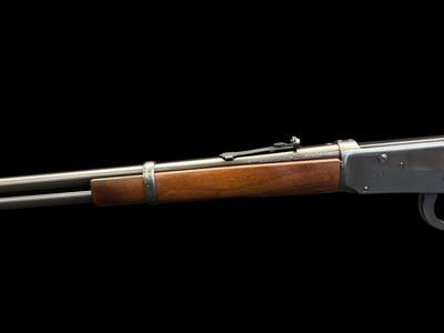 TIME CAPSULE! NOS/UNFIRED WINCHESTER MODEL 94 TRAILS END HUNTER .38-55 WINCHESTER 20” BOX, MANUAL, HANGTAG - Image 7 of 17