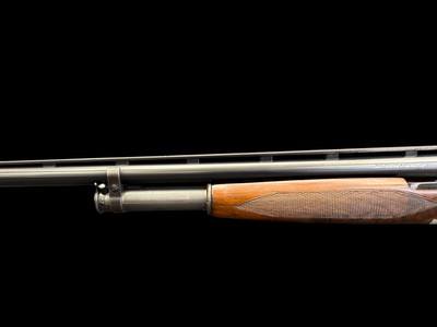 BEAUTIFUL, 1950 WINCHESTER MODEL 12 TRAP 30” VENT RIB FULL CHOKE SELECT WOOD - Image 8 of 19