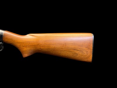 EXCELLENT, FACTORY ORIGINAL, 1953 WINCHESTER MODEL 12 20GA 28” SOLID RIB FULL CHOKE GUN IS EASILY ABOVE 90% - Image 12 of 20