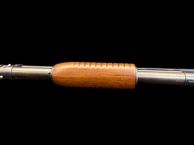 EXCELLENT, FACTORY ORIGINAL, 1953 WINCHESTER MODEL 12 20GA 28” SOLID RIB FULL CHOKE GUN IS EASILY ABOVE 90% - Image 20 of 20