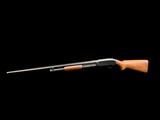 EXCELLENT, FACTORY ORIGINAL, 1953 WINCHESTER MODEL 12 20GA 28” SOLID RIB FULL CHOKE GUN IS EASILY ABOVE 90% - Image 7 of 20
