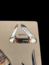 JAW-DROPPING, 2006, CASE XX DARK MOLASSES 8-KNIFE LIMITED SET 1 of 3000 NEW OLD STOCK WITH DISPLAY AND ORIGINAL BOXES - Image 4 of 13