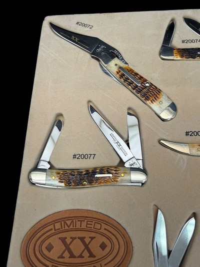 JAW-DROPPING, 2006, CASE XX DARK MOLASSES 8-KNIFE LIMITED SET 1 of 3000 NEW OLD STOCK WITH DISPLAY AND ORIGINAL BOXES - Image 6 of 13