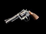 HARD TO FIND, SMITH & WESSON 18-3 .22 LONG RIFLE REVOLVER 4” BLUED ORIGINAL BOX - Image 3 of 19