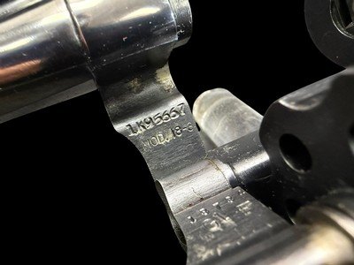 HARD TO FIND, SMITH & WESSON 18-3 .22 LONG RIFLE REVOLVER 4” BLUED ORIGINAL BOX - Image 8 of 19