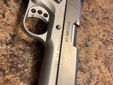 Kimber Stainless LW 9mm - 4 of 5