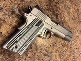 Kimber Stainless LW 9mm - 2 of 5
