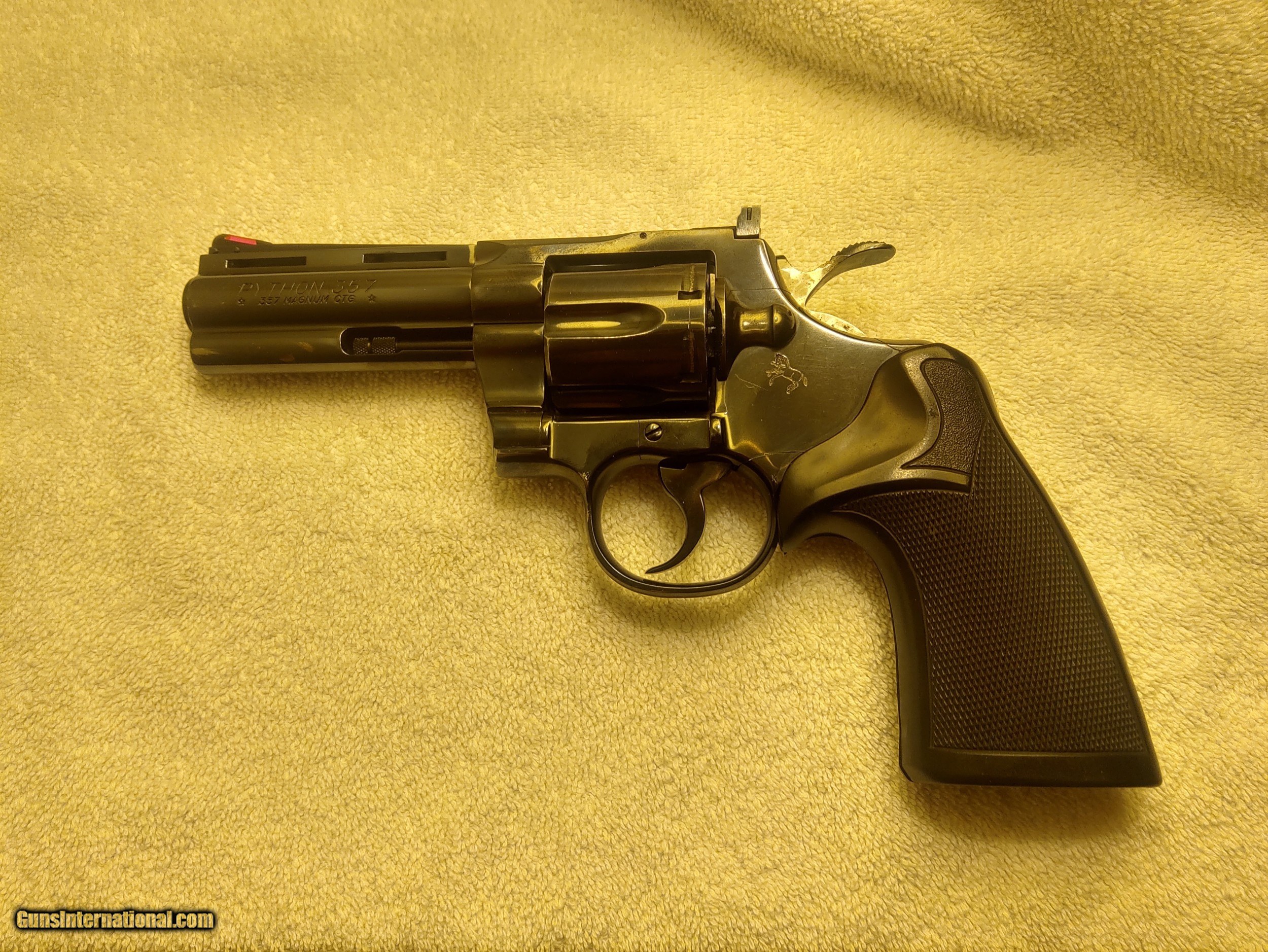 Colt Python 357 Magnum 2729