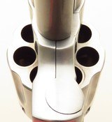 Smith & Wesson 686 Plus .357 Magnum, seven rounds, 2009, 6-inch, likely unfired, case - 6 of 8