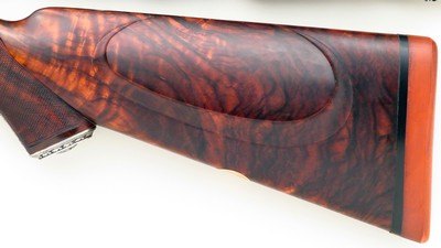 Makinson .600 NE double rifle, 1,100 hours of engraving, picture locks, ejectors, exhibition walnut, extended tangs, cased, superlative, layaway - Image 13 of 15