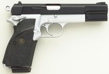 Browning Hi-Power .40 S&W, two-tone, ambidextrous, 10-round, case, logo holster, unfired - Image 2 of 6