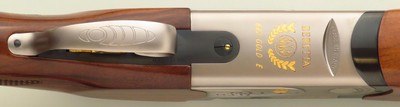 Beretta 682 Gold E Skeet 12 gauge, 30-inch, tubes, adjustable trigger, adjustable comb, five tubes, extras, cased, lightly used, 98 percent, layaway - Image 9 of 15