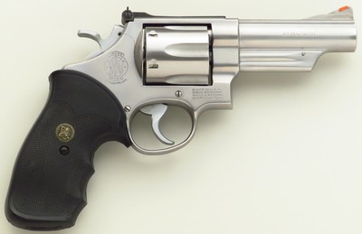 Smith & Wesson Model 629-1 .44 Magnum, stainless, 4-inch, over 95 percent - Image 1 of 7
