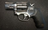 Taurus, Model 617 Stainless Steel .357 Magnum 7 Shot... Excellent! - 2 of 5