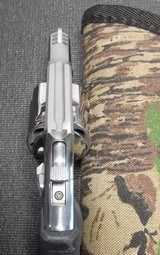 Taurus, Model 617 Stainless Steel .357 Magnum 7 Shot... Excellent! - 3 of 5