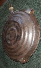 Civil War Bullseye Canteen, Maker Marked, Early Battlefield Pick-up? - 5 of 12
