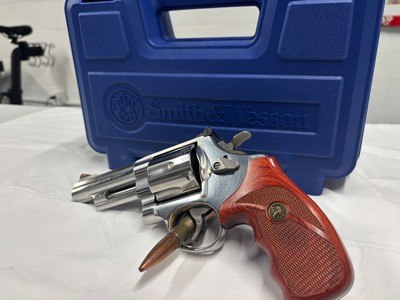 Smith & Wesson 629-6 44mag 4” Beautiful