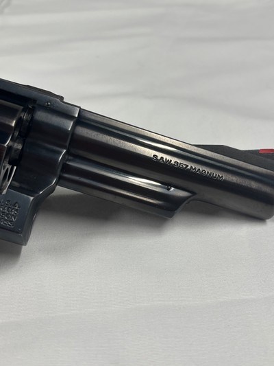 Smith & Wesson - Image 6 of 11
