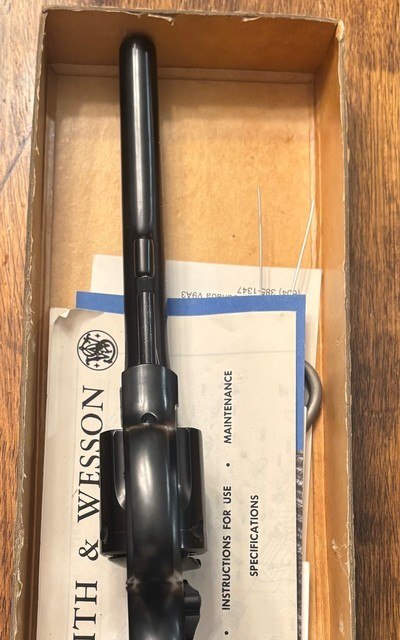 Smith & Wesson K22 masterpiece in original box in excellent condition - Image 5 of 11