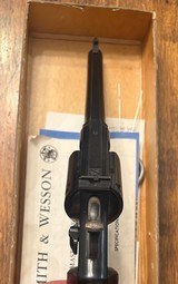 Smith & Wesson K22 masterpiece in original box in excellent condition - Image 4 of 11