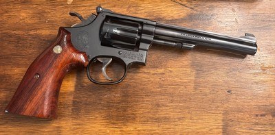 Smith & Wesson model 17-4 22 lr in original box with paperwork and original purchase receipt in 1978 - Image 2 of 13