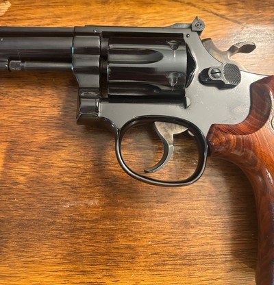 Smith & Wesson model 17-4 22 lr in original box with paperwork and original purchase receipt in 1978 - Image 4 of 13