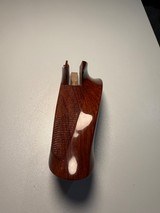 Browning Medalist Left Hand NOS grip Very Rare - 3 of 4