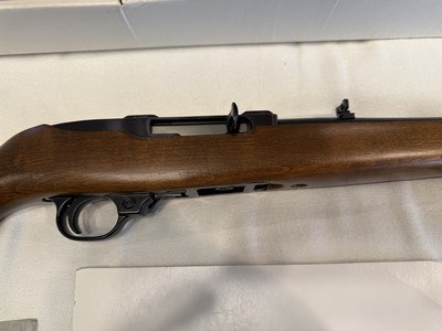 Ruger 10/22 magnum.22 WMR rifle NIB never fired - Image 11 of 13